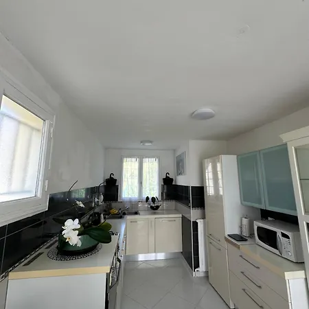 Dolce Casa Maison Familiale Casa de hóspedes *